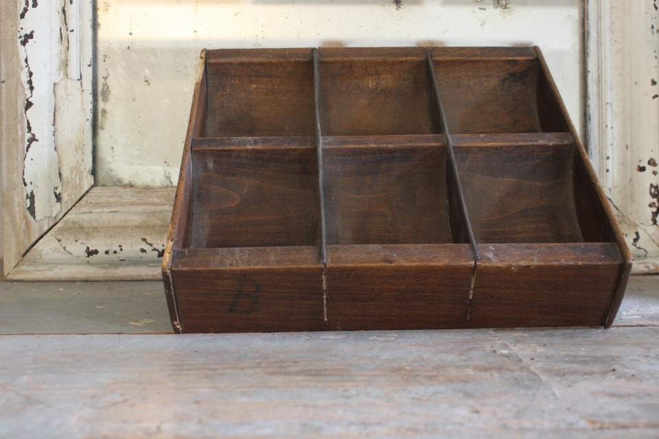 Oude houten kassa lade