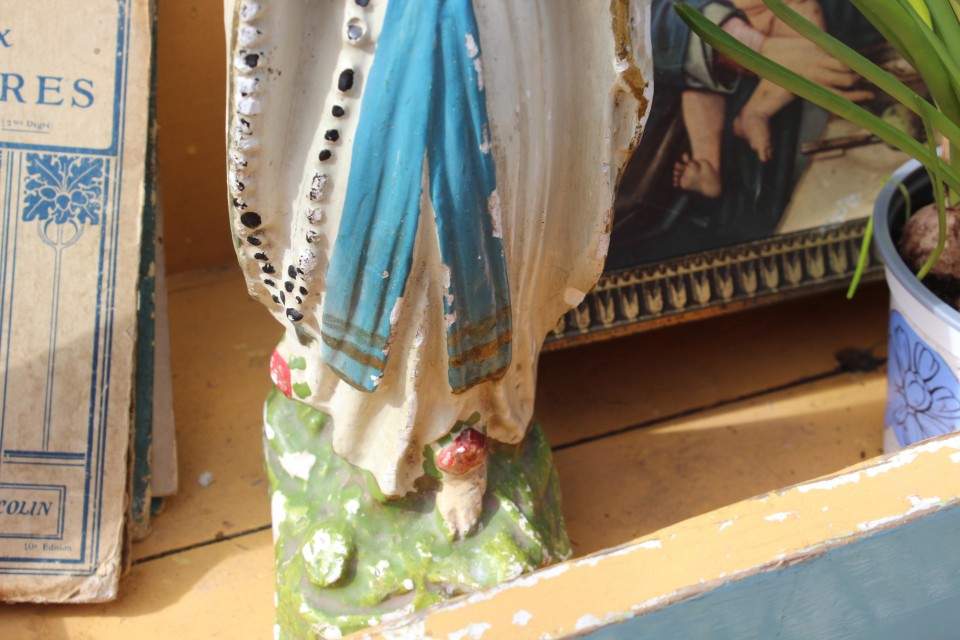 Oud Maria beeld van gips 35 cm hoog