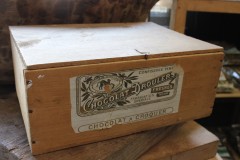 Brocante Franse houten chocolade doos