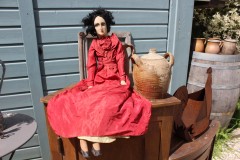 Brocante Franse sofa doll