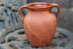 Oud terracotta kruikje